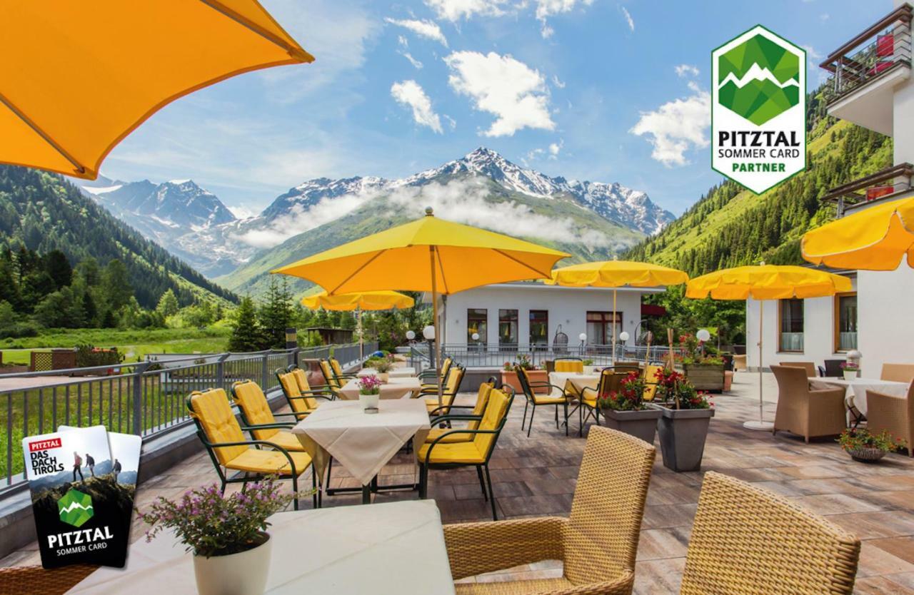 Hotel Vier Jahreszeiten Sankt Leonhard im Pitztal Exterior photo